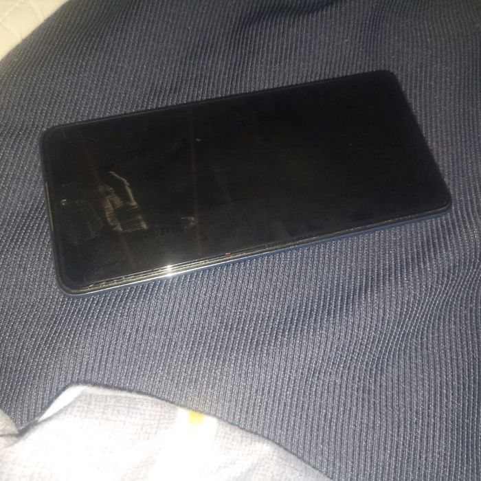 Продам телефон или обменяю