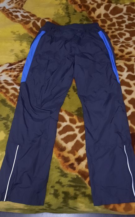 Pantaloni  Nike  alergare  foiță