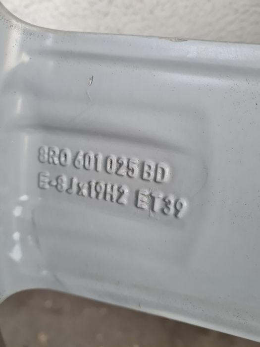 Оригинални джанти за АУДИ AUDI Q5 R19 5x112 ET39 8J