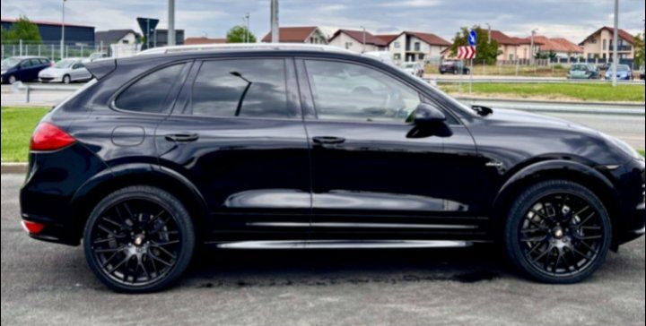 Jante  cu anvelope R22 porsche audi wolkswagen