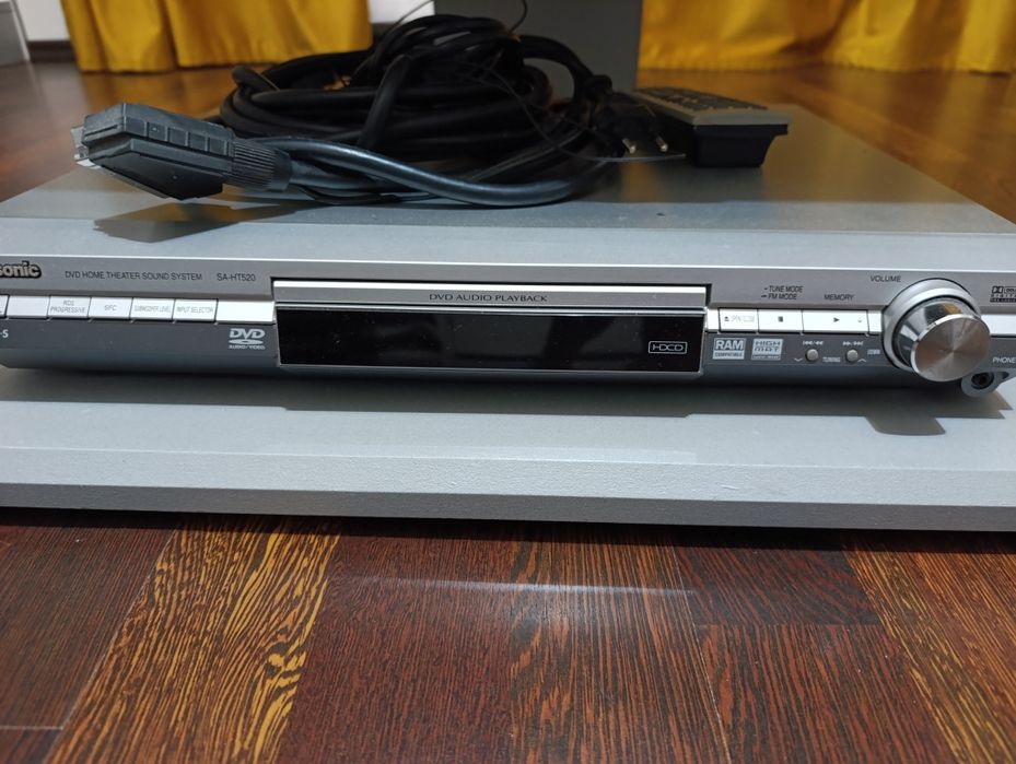 Dvd Panasonic home cinema cu suport raft Tv echipamente audio-video