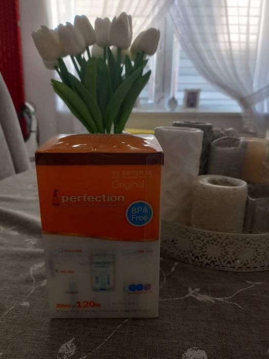 Pungi pentru colectarea laptelui matern