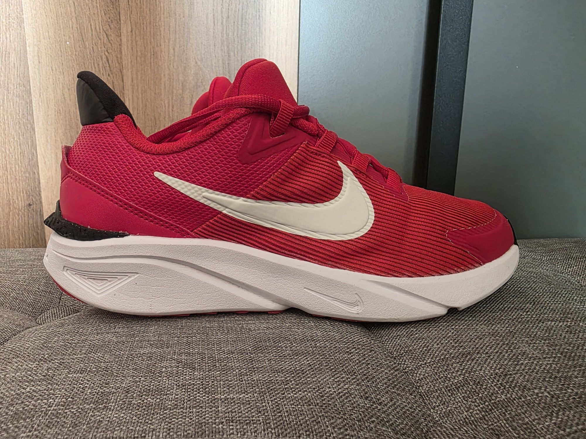 Дамски маратонки NIKE