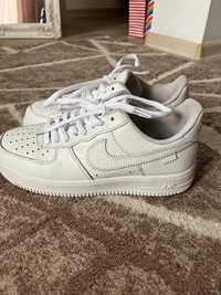 Vând nike air force 1 louis vuitton 1;1