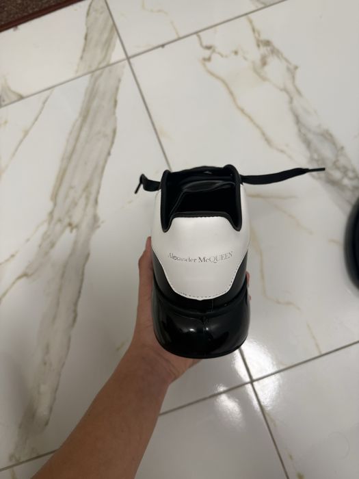 Adidasi Alexander McQueen