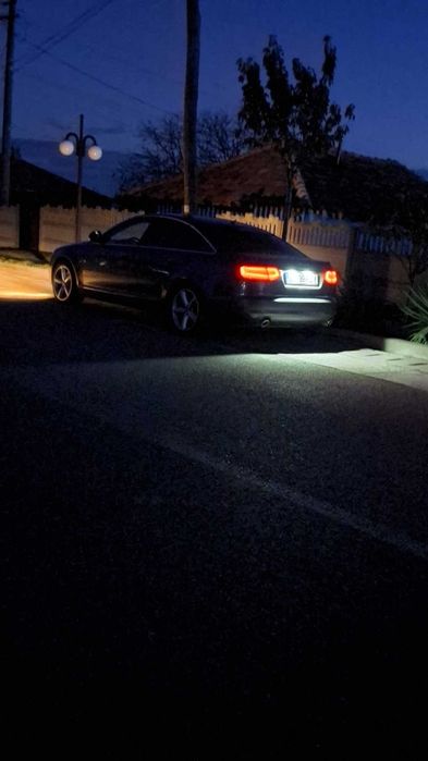 Vând Audi A6 2010