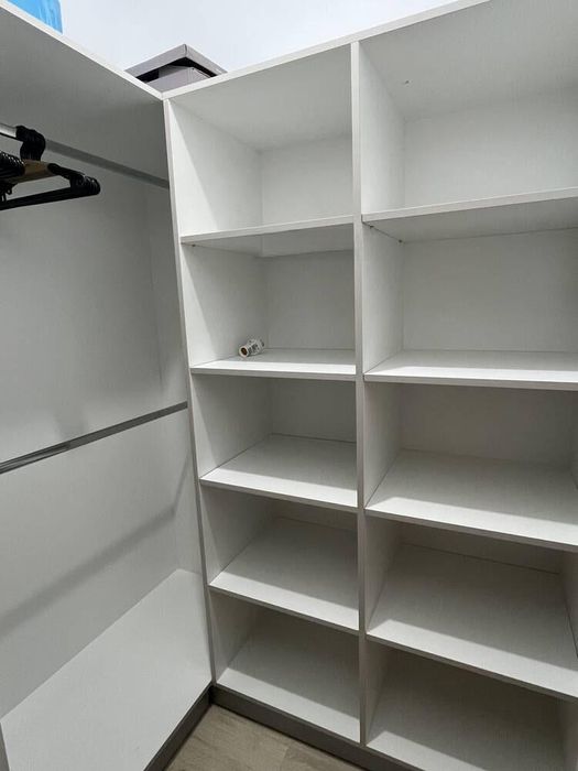 Дава се под наем Двустаен апартамент в Бургас, Славейков - 80 кв.м за 765 € - Снимка #3