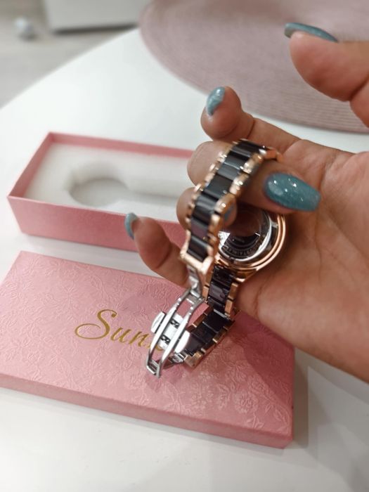 Нов часовник идеален подарък