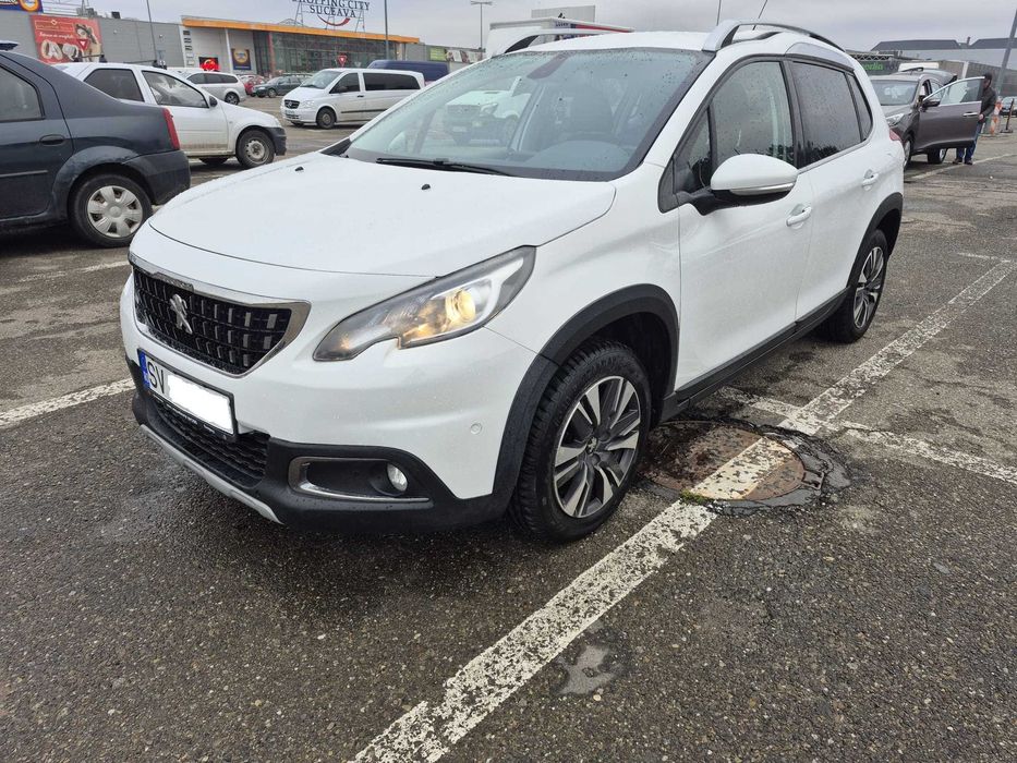 Peugeot 2008 facelift  120CP