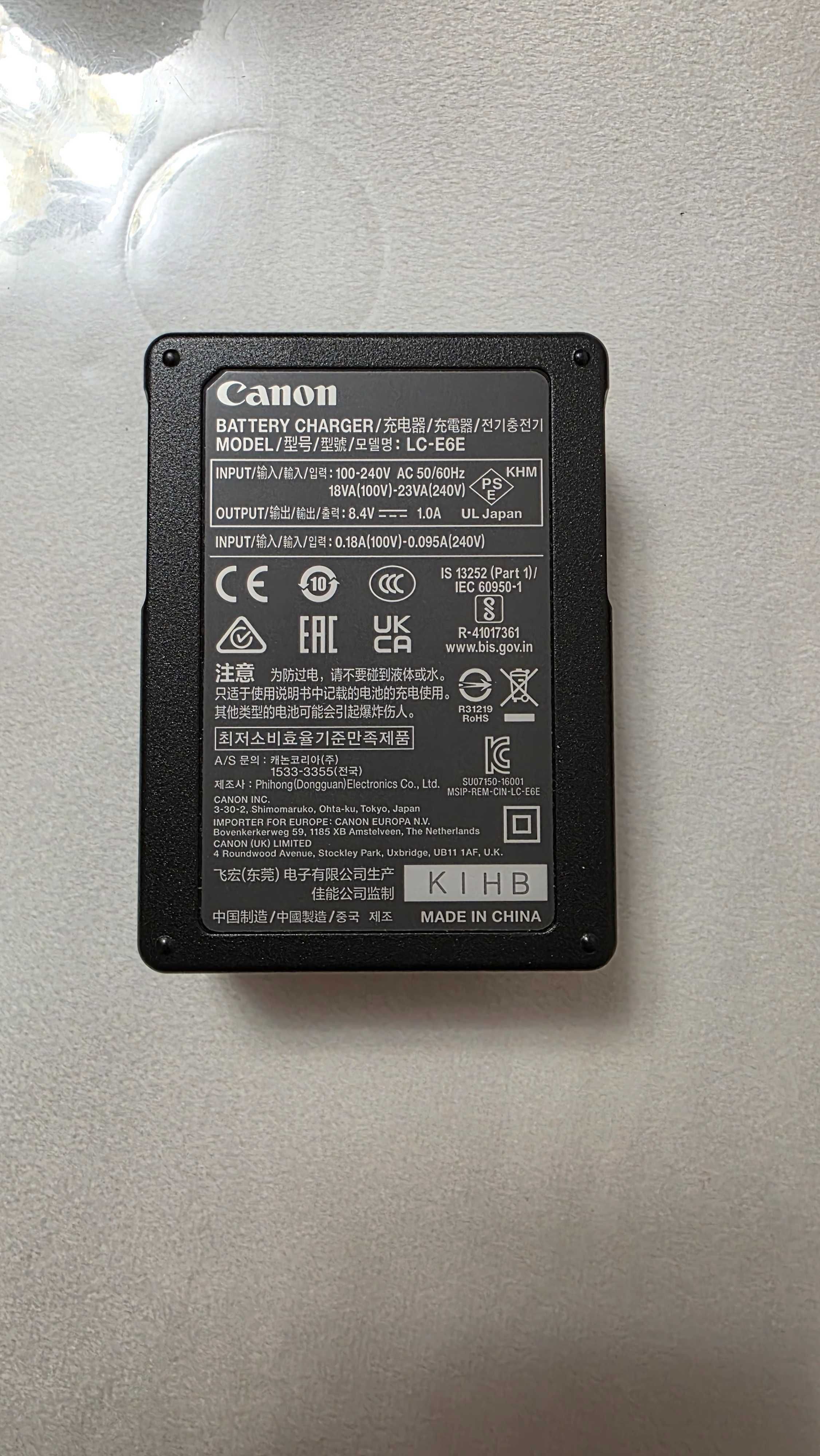 Canon LC-E6E (зарядное устройство)