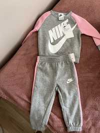 Оригинален бебешки комплект Nike