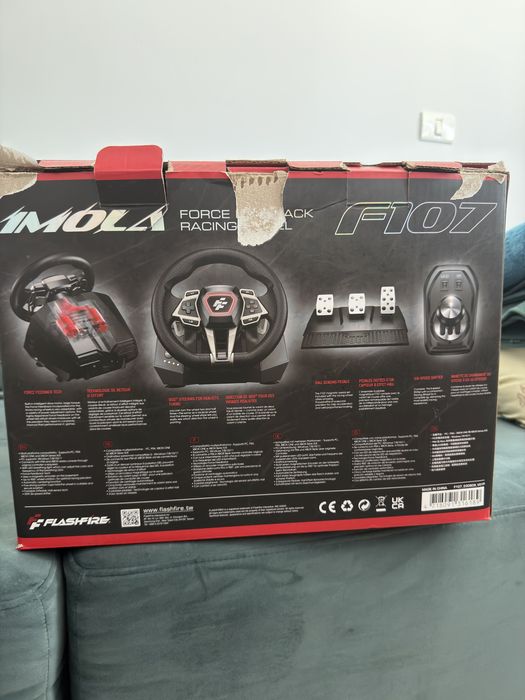 Vand volan pentru jocuri