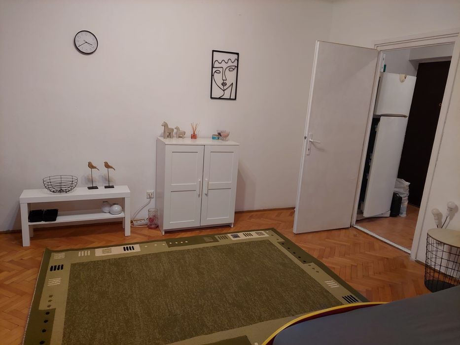 Ap 3 camere de inchiriat