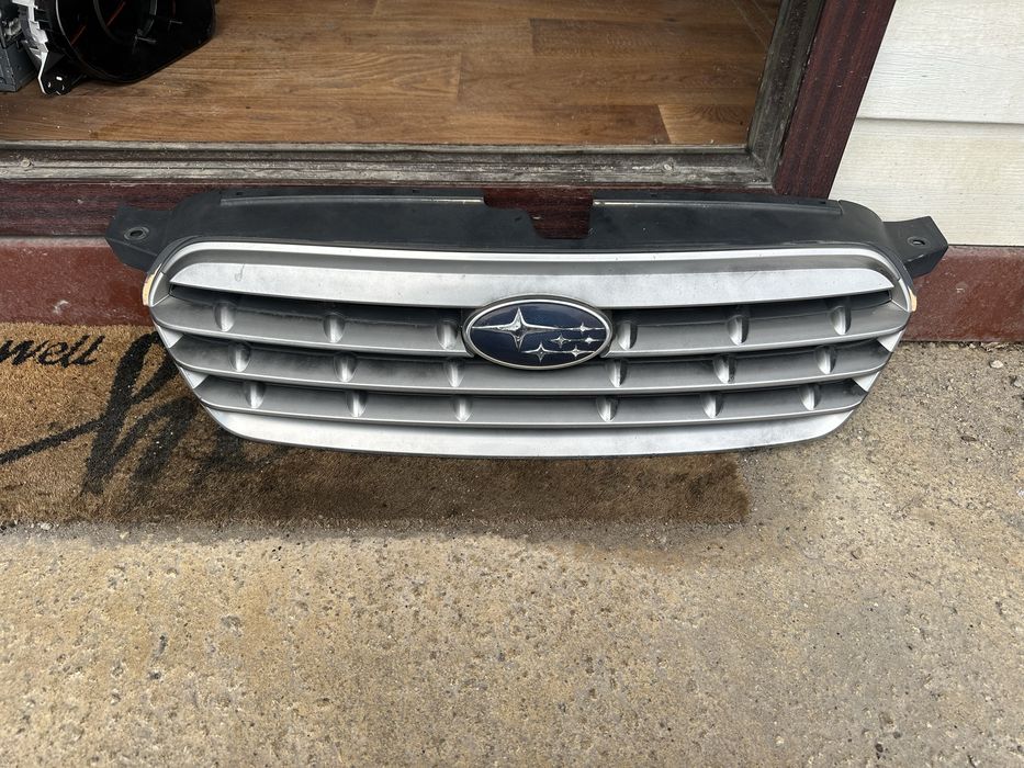 Решетка предна броня за Субару Легаси Аутбег!