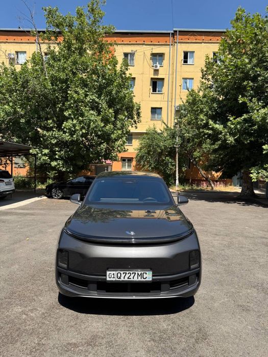 Продою свой Lixiang l8 2024 года