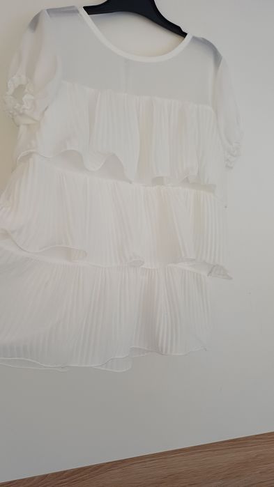 Нова ефектна блузка