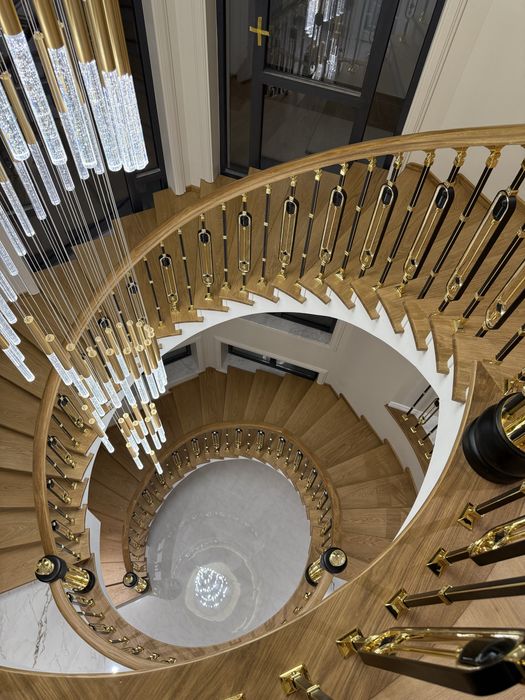 Lestnisa Uyingiz uchun zamonaviy Zina poyalar