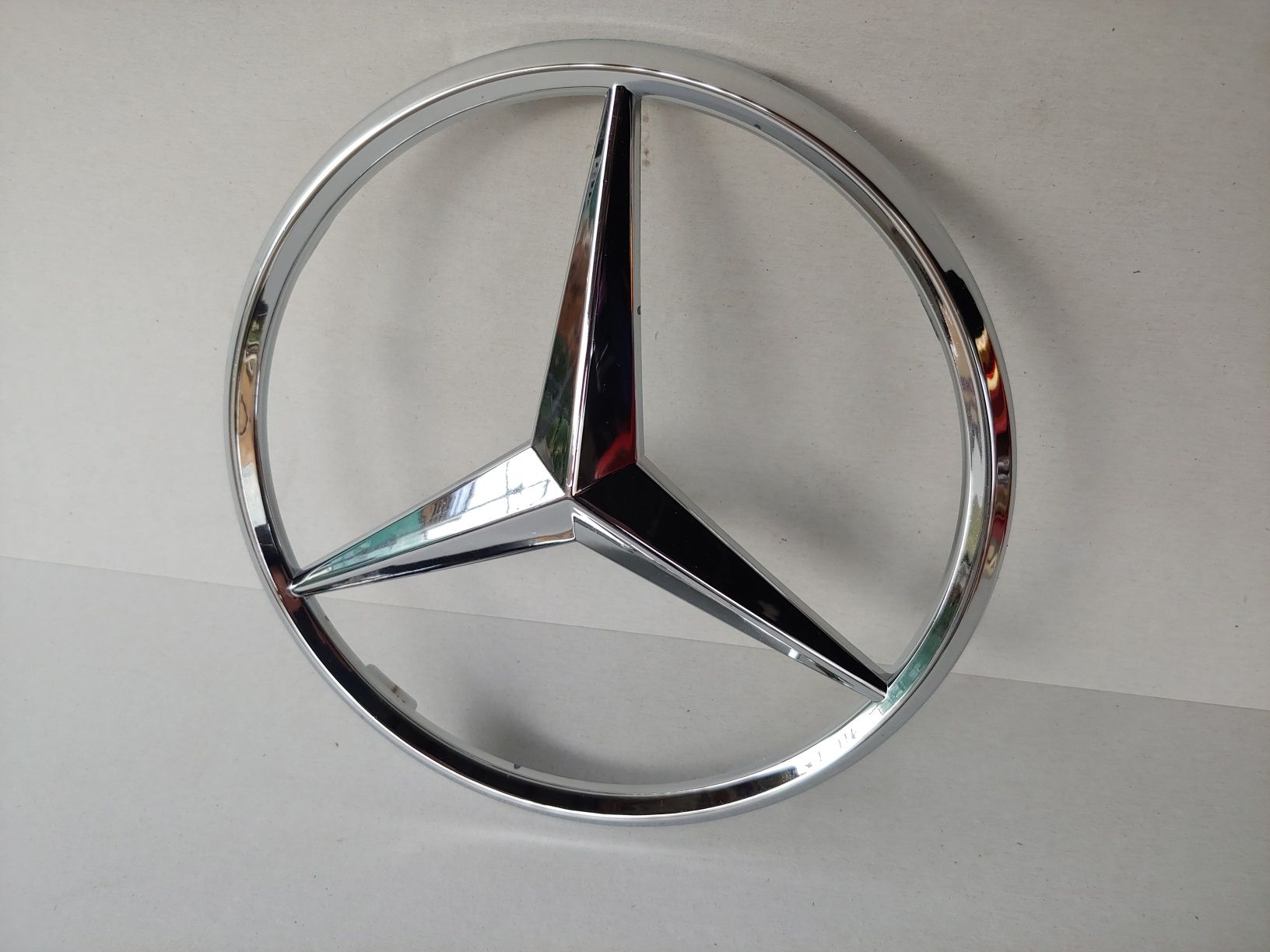 185мм Предна емблема за решетка на Мерцедес Mercedes-Benz W204 W212