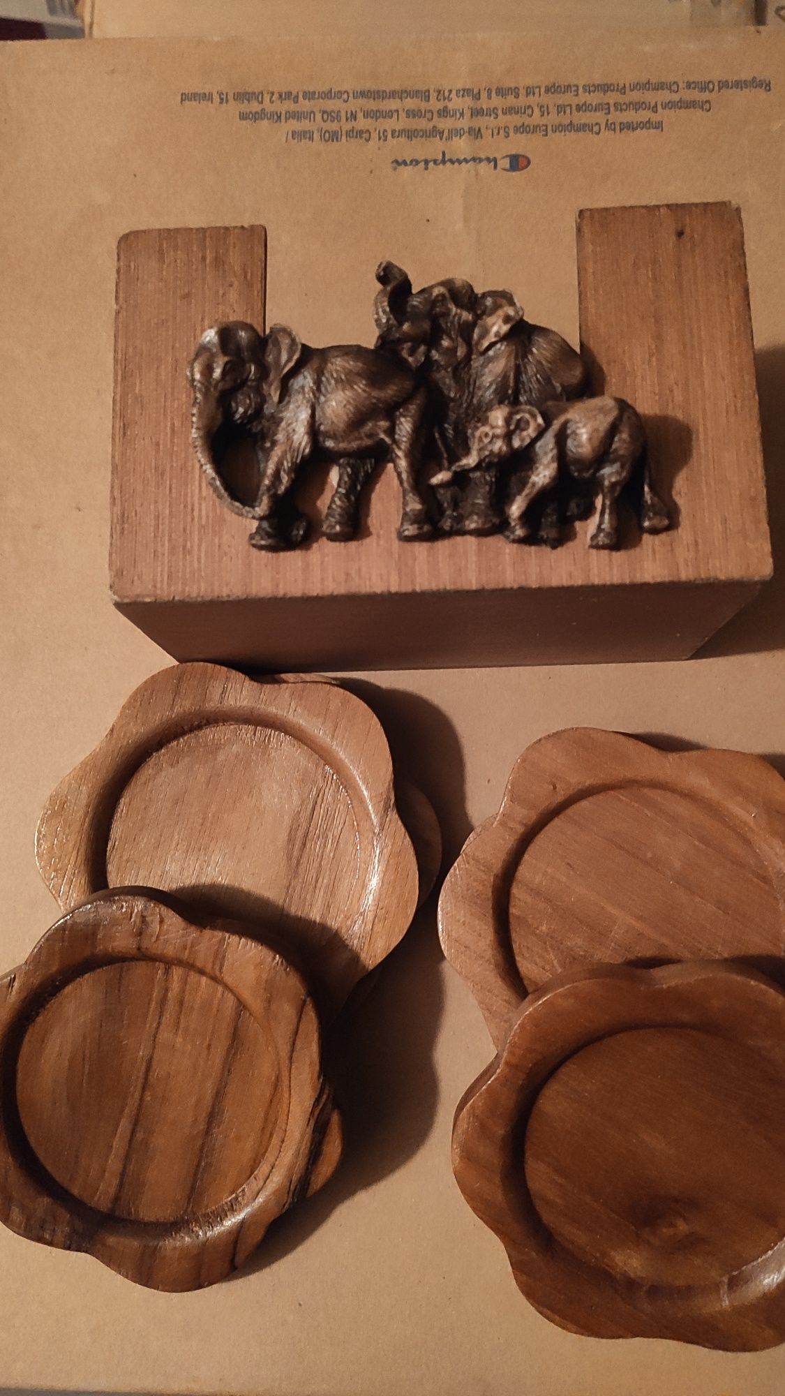 Тигани, купи, чайник, кана
