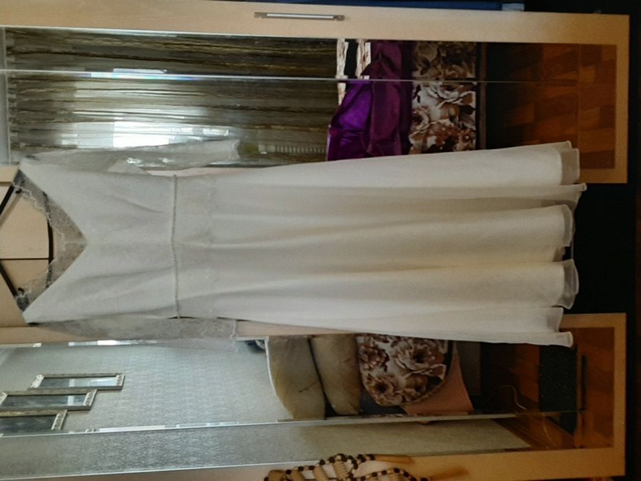 Продается свадебное платье 58-60 размера