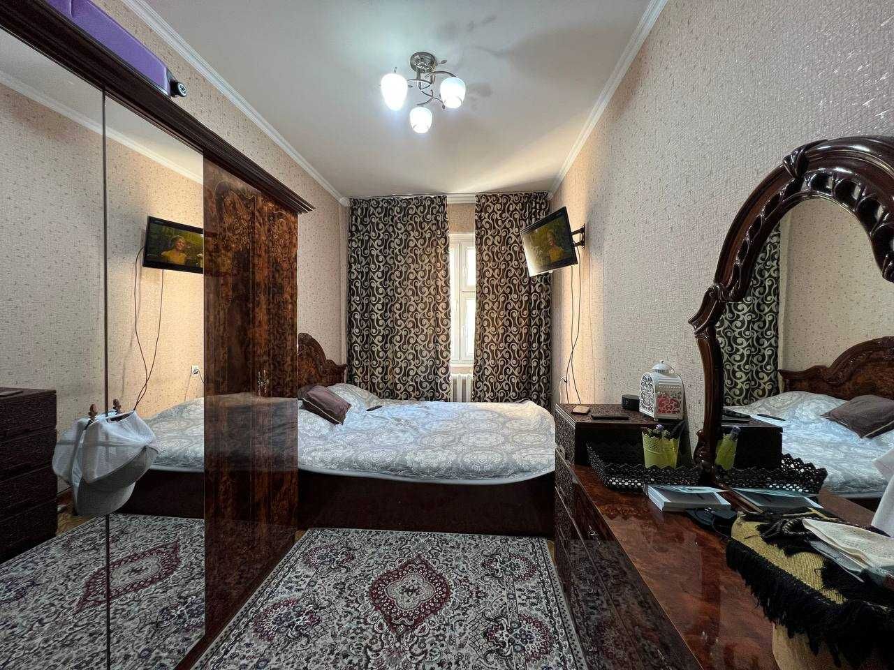 Продаётся 3/1/4, 66 м2, Авиасозлар 2, рынок Кадышева