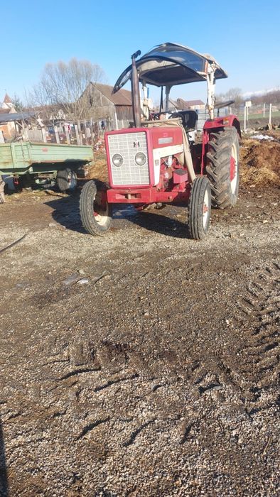 Tractor International 323 35 cp