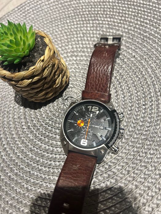 Мъжки часовник DIESEL OVERFLOW DZ4204