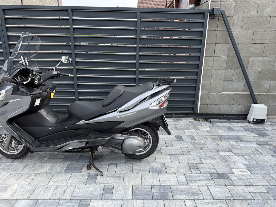 Suzuki Burgman 400 ccm