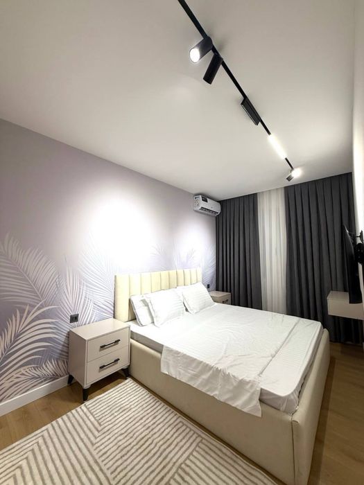 Метро Новза( Хамза) 3/8/9 Франция балкон 1/7 75 м2 еворемонт с меб тех