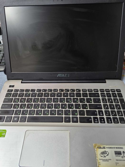Ноутбук Asus X555L