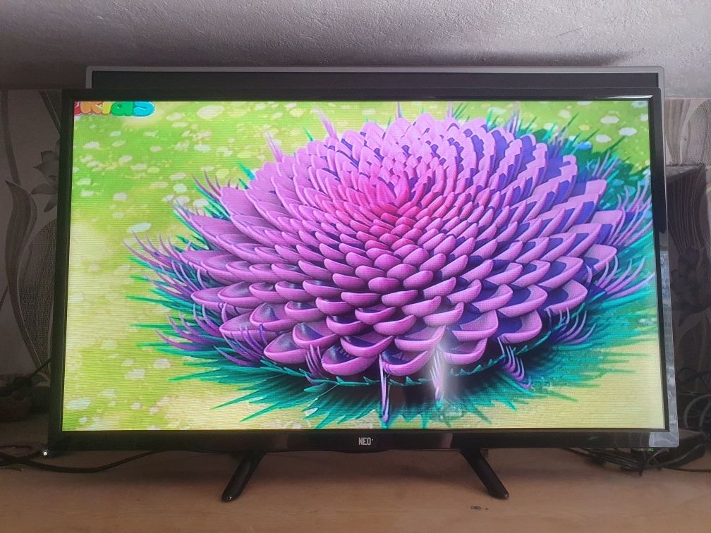 LED  TV  НЕО 32 Инча