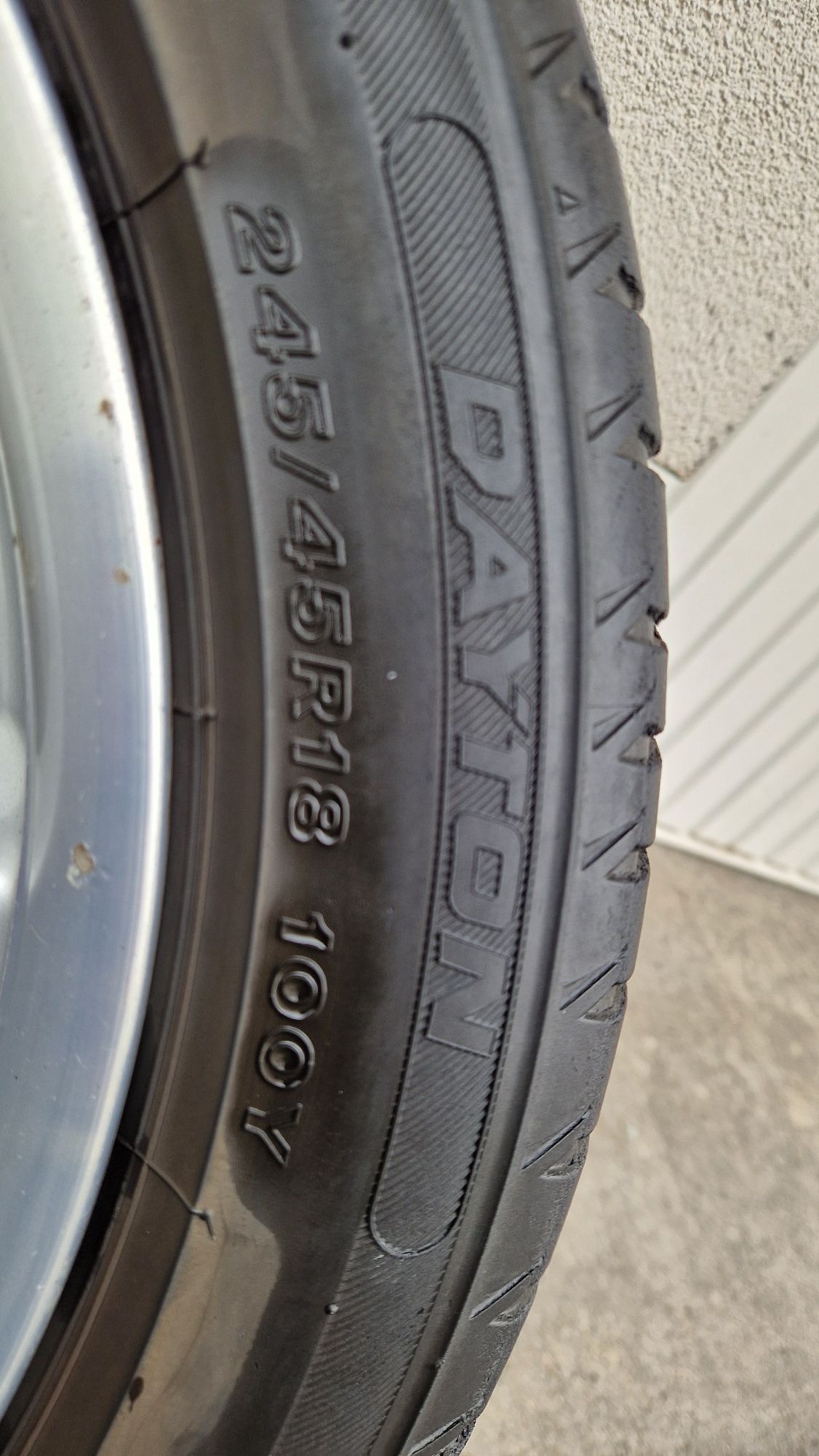 Джанти с гуми за mercedes 18 in AMG