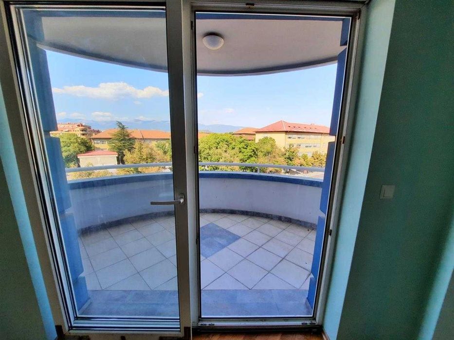 Дава се под наем Тристаен апартамент в Пловдив, Въстанически - 87 кв.м за 331.5 € - Снимка #7