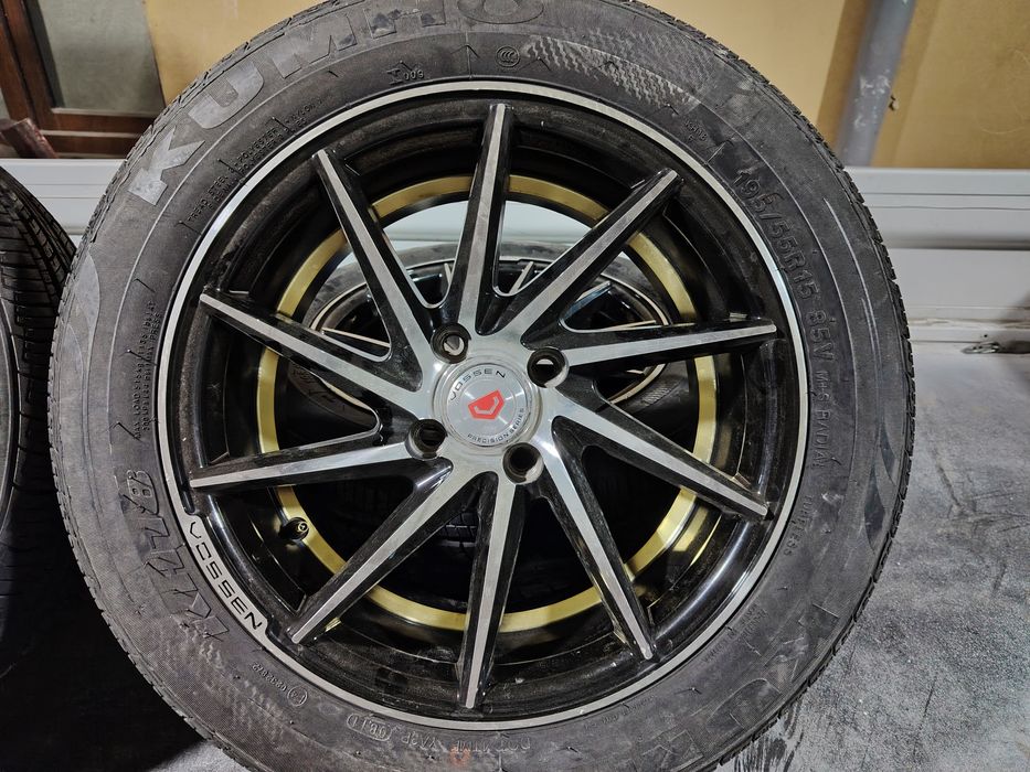 Uch oy yurilgan yangidek diska balon kamplek