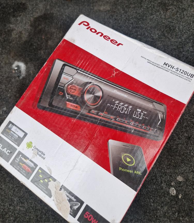 Радио pioneer.