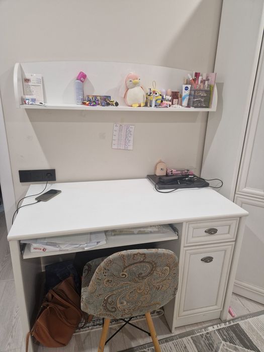 Спальный мебель отличном состояние