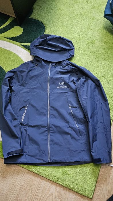 Geaca Arc'Teryx L