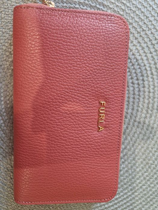 Протмоне на Furla ново