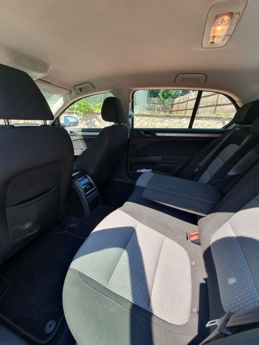 Vând Skoda Superb 2.0 TDI