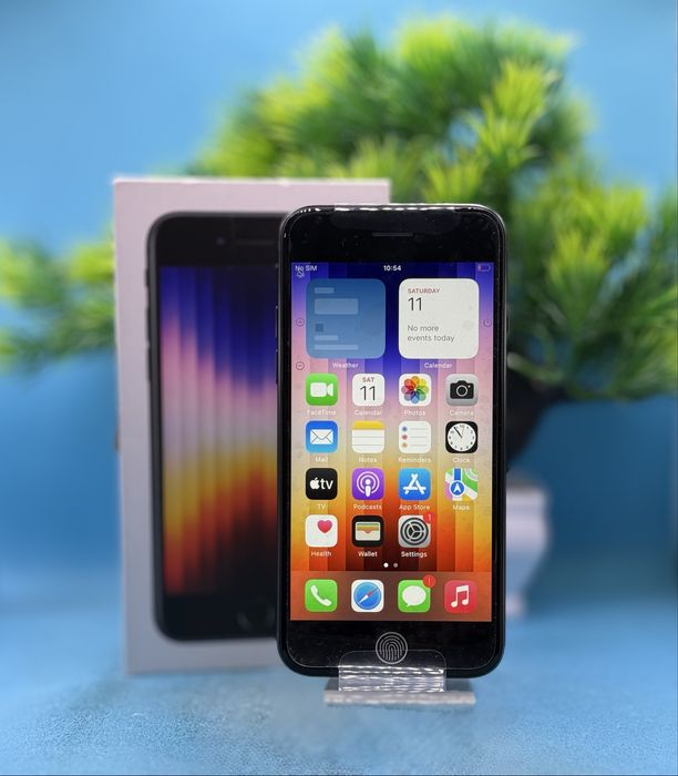 НОВ!!! Apple iPhone SE 3, 64GB, 5G, Midnight