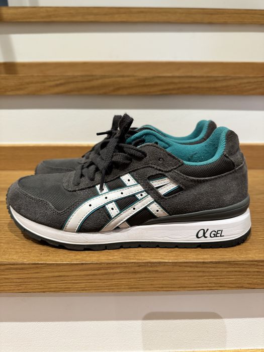 Ascis piele intoarsa si textil