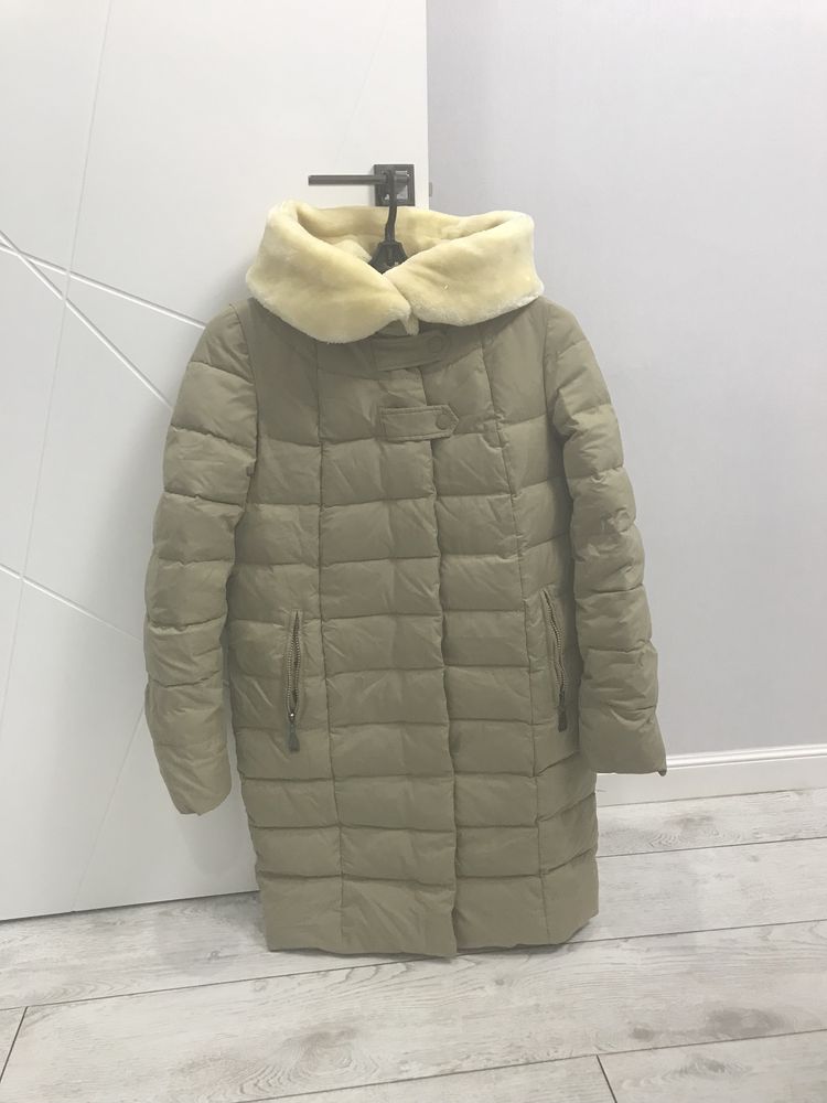 Продам зимнюю куртку