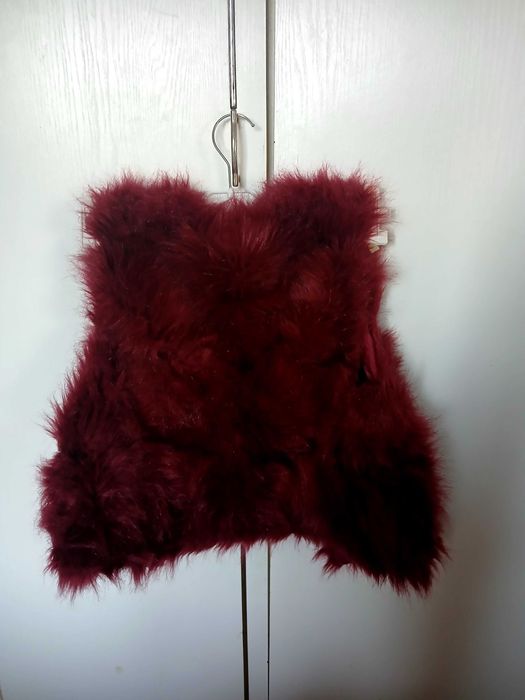 Пухен елек бордо