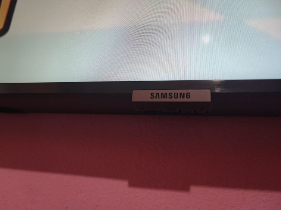 Samsung Smart TV 55" 4K UHD 144HZ