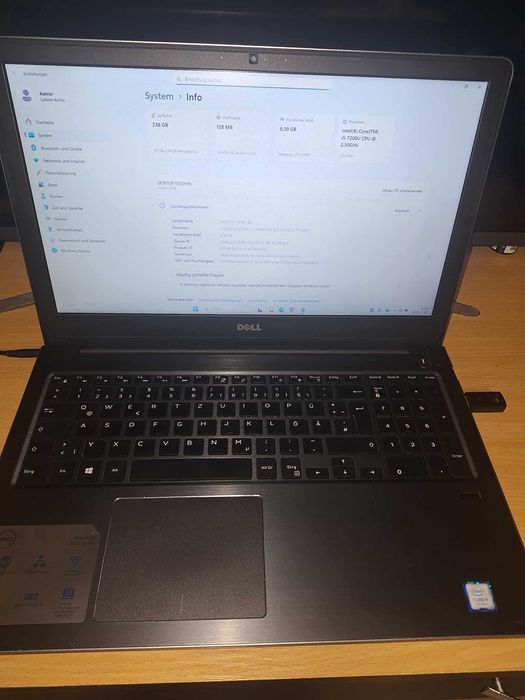 Dell Vostro 15 5000 – i5 / 8GB