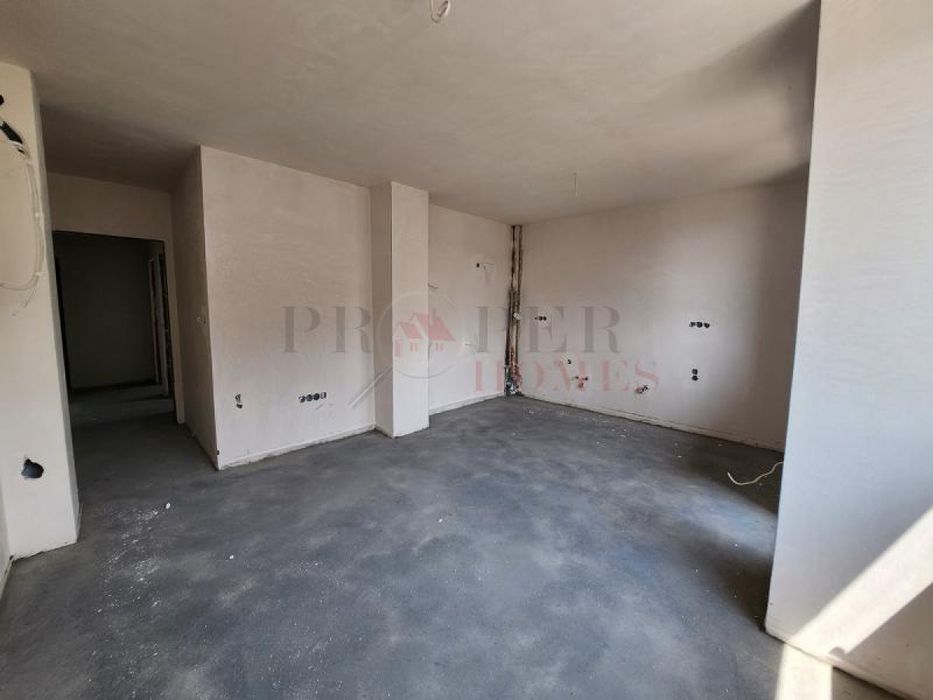 Продава се Тристаен апартамент в Велико Търново, Колю Фичето - 90 кв.м за 1334 €/кв.м - Снимка #4