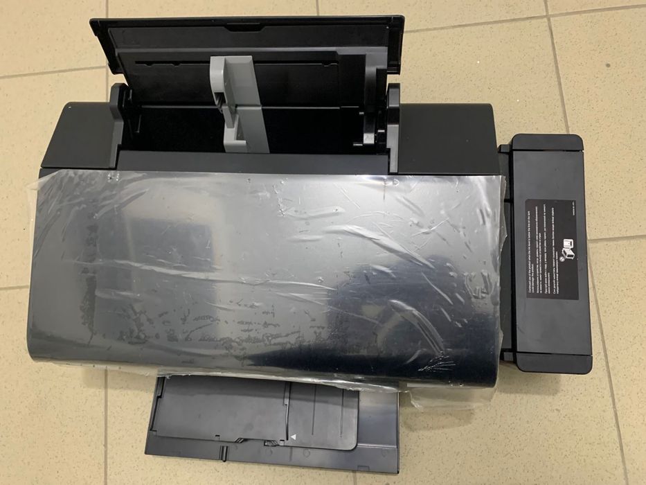 Продам принтер Epson L805.