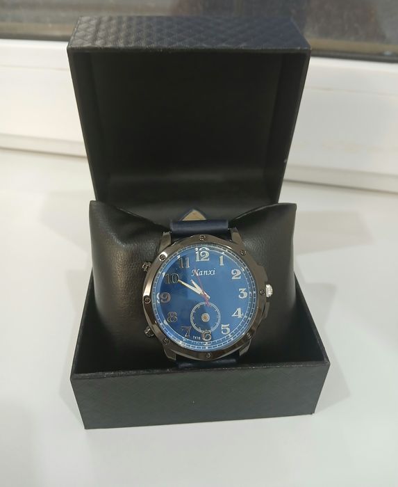 Часы, Новые, с коробкой