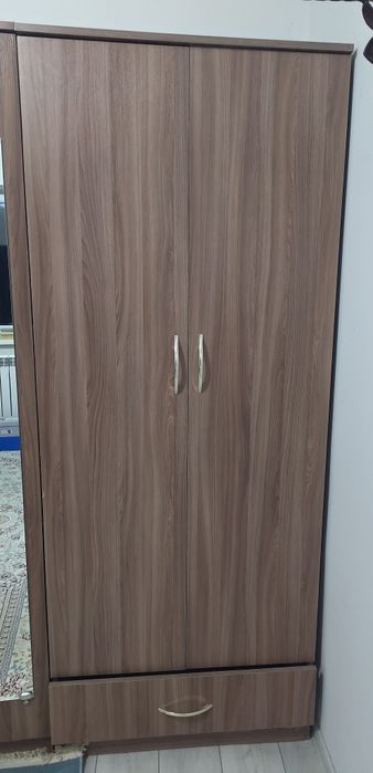 Шкаф для комнаты