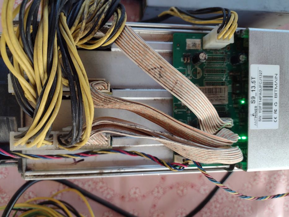 Antminer S9 13.5T 2 броя